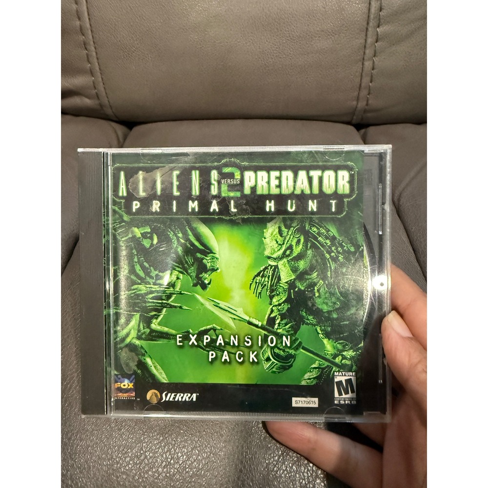 Aliens versus Predator 2 Primal Hunt Expansion Pack PC 2002 Sierra Windows XP CD
